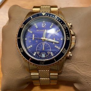 MICHAEL KORS Gold Watch